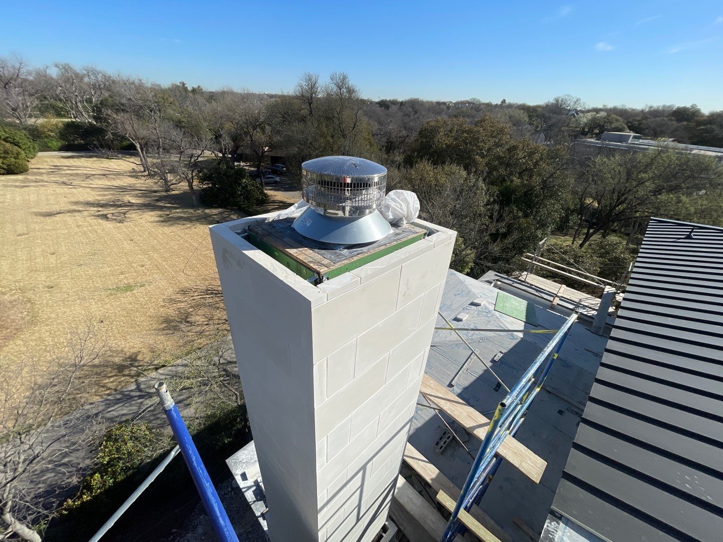 Chimney cap and crown
