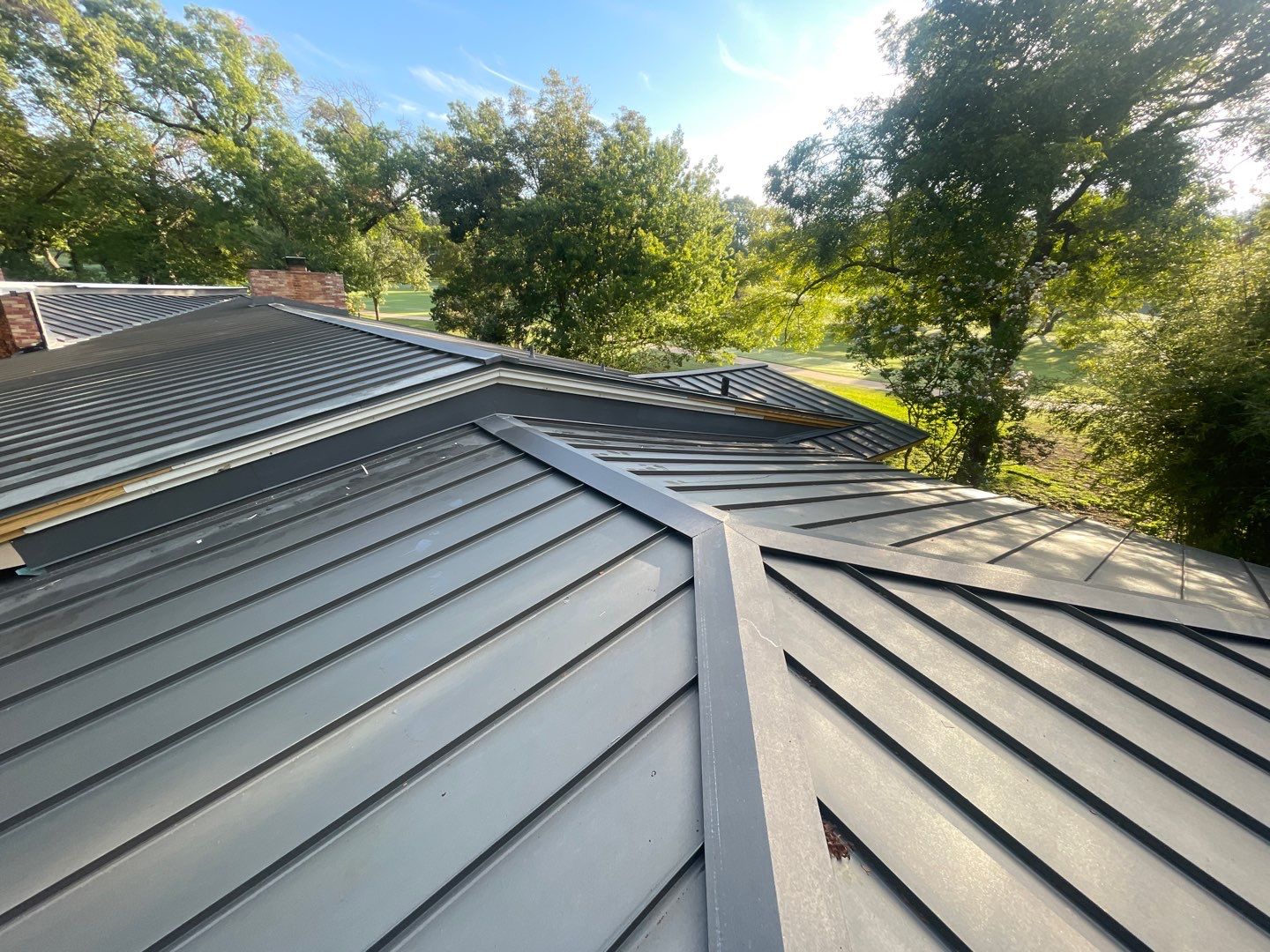 Hip and valley lines in metal