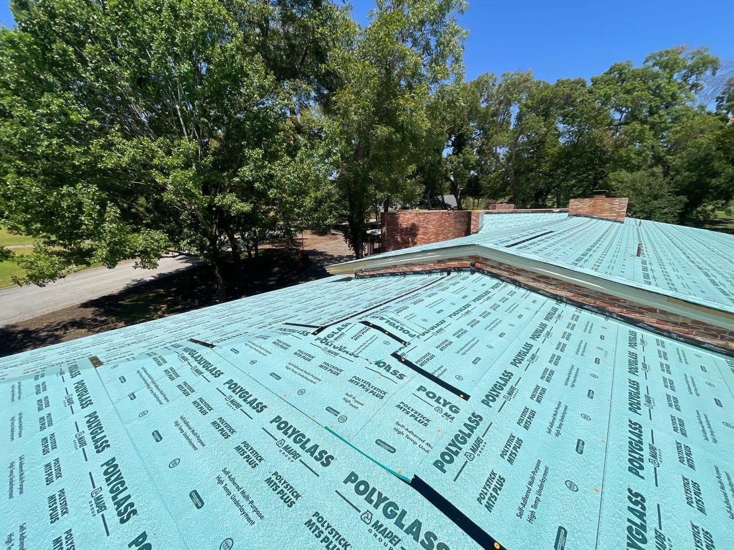 Underlayment at the ridges